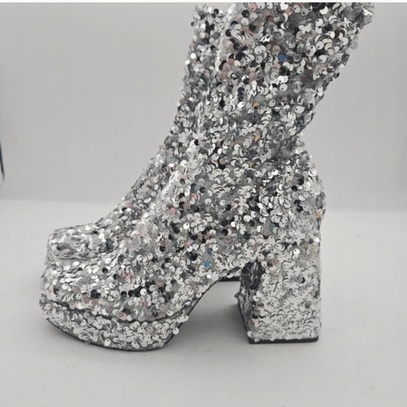 Abound Steffie Silver Sequin Platform Booties Women's Size 6.5 NWOT - Picture 4 of 10